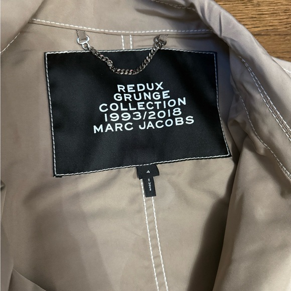 Marc Jacobs Trench (RUNWAY PIECE) - Picture 3 of 5